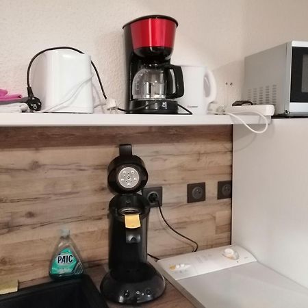 Joyeuse, Superbe Appartement D'Environs 30M2. Ngoại thất bức ảnh
